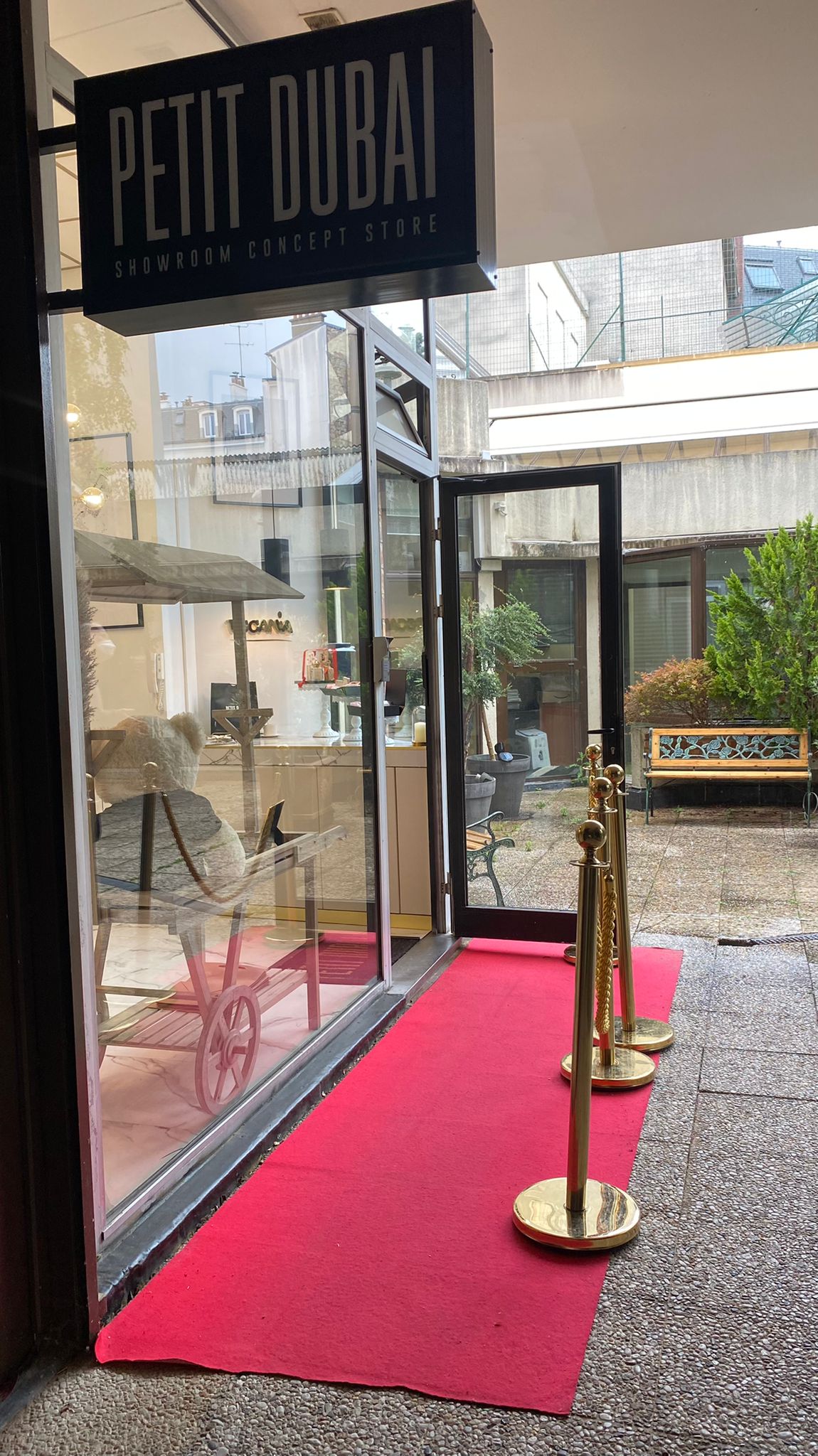 LEPETITDUBAI-SHOWROOM